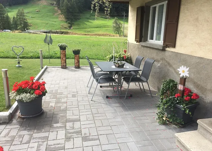 Enzian Apartman Saas-Grund